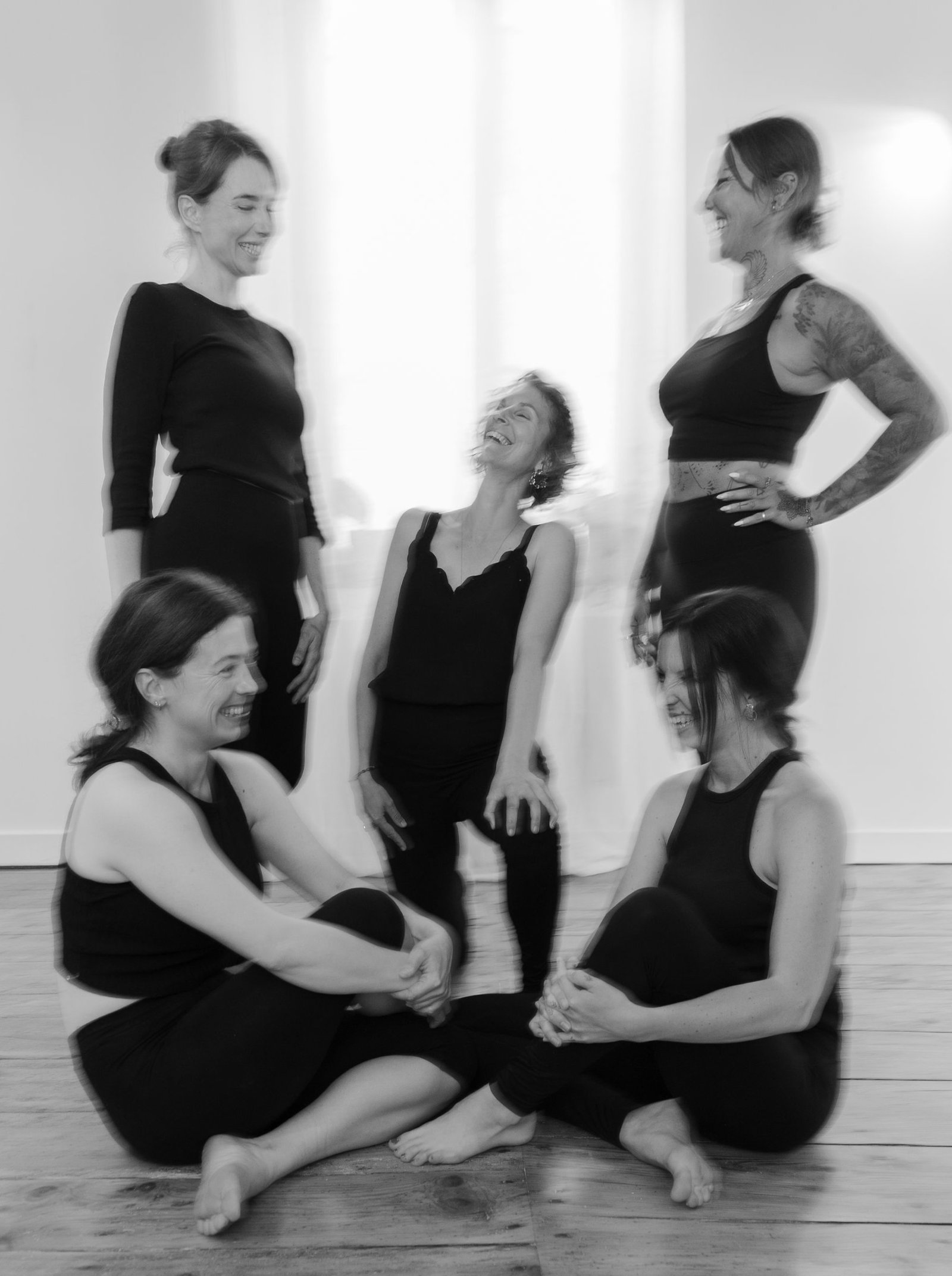 Cours Centre de yoga Vannes hypercentre cours de yoga débutant studio yoga vannes vinyasa hatha yog house – Location bureau Vannes massage bien-être soins spa location bureau cabinet vannes coworking neuroatypie tdah hpi